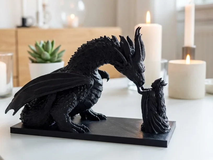 Королева и дракон — фэнтези-скульптура